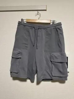 本日最終値下げです！ H&M グレー、カーキ、カーゴハーフパンツ 3枚セット売りのサムネイル