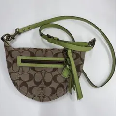 COACH ショルダーバッグ シグネチャー