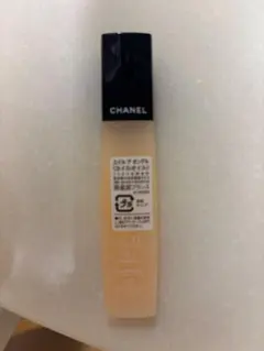 CHANEL ネイルオイル　ユイル　ア　オングル