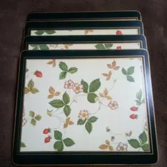 希少 廃盤品 レア ウェッジウッド ワイルドストロベリー プレースマット4枚