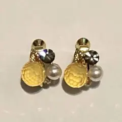 ゴールドトーン イヤリング パール オレンジ クリスタル