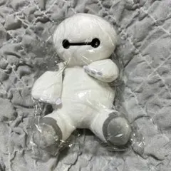 タグ付き ベイマックス ぬいぐるみ