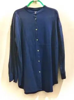 長袖ボタンシャツ バックプリーツ　綿100%