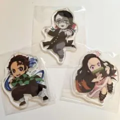 鬼滅の刃 アクリルキーホルダー　炭治郎　禰豆子　魘夢 3個セット