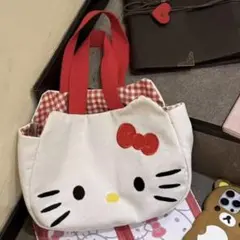 ハローキティ トートバッグ キャンパストート　新品　ネコバッグ　赤チェック