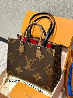 Louis Vuitton OnTheGo MM モノグラムのサムネイル
