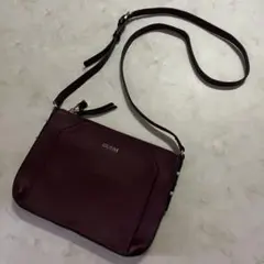 GUESS♢ショルダーバッグ