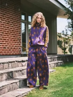 2025年最新】Needles ヒザデル トラックパンツの人気アイテム - メルカリ