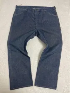 Item thumbnail for item 3b9c200a-ec33-47c6-a184-1f2fd131ea53