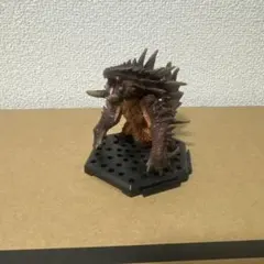 モンスターハンター　フィギア　アカムトルム台座付き