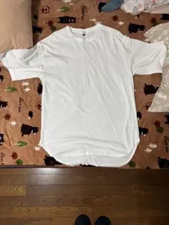 ホワイト Tシャツ