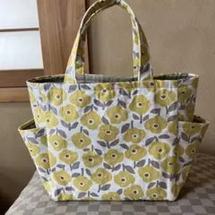 トートバッグ　サイドポケット付き　ハンドメイド