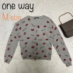 【one way】ワンウェイ（M）レディース　ガーディガン　キスマークのサムネイル
