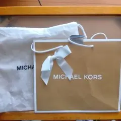 MICHAEL KORS ショッパーと巾着袋セット