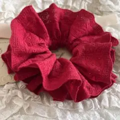 シュシュ ヘアゴム