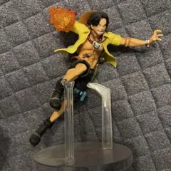 エース アクションポーズ フィギュア