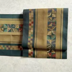 Item thumbnail for item d7ac75f7-5bbc-4c3f-a206-6deb561b9a2c