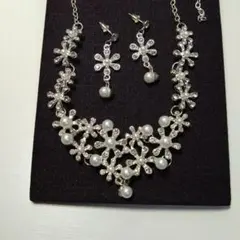 パール2点セット　ウェディングアクセサリー　ピアス　ネックレス　結婚式3