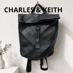 CHARLES & KEITH ラージジオメトリックバックパックのサムネイル
