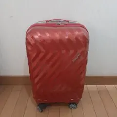 AMERICAN TOURISTER レッドキャリーケース 中型