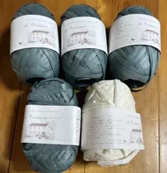 Item thumbnail for item 6667cbf2-d814-4e7a-97c7-7ae28ce7ca34