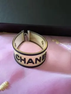 2026年最新】CHANELバングルの人気アイテム - メルカリ
