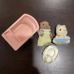 シルバニアファミリー　赤ちゃんセット　初期　1985年