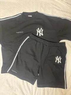 MLB/ビッグシルエット半袖プルオーバースウェット&ショートパンツ ブラック