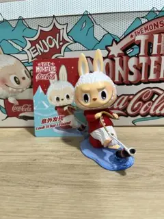 【正規品】ラブブ　THE MONSTERS Coca-Cola フギュア