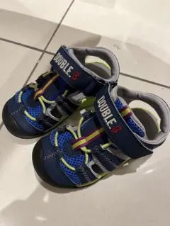 DOUBLE B キッズサンダル 青色