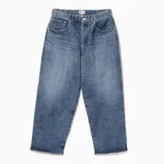 ほぼ新品　ビームスBEAMS 24AW デニムパンツ ストレートのサムネイル