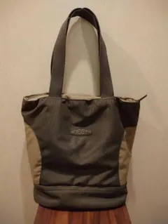 KEEN　ピクニックトートバッグのサムネイル