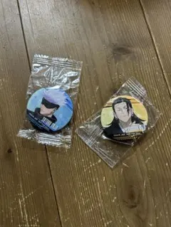 呪術廻戦　缶バッチ　2個セット