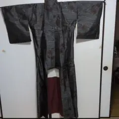 大島紬袷黒花柄着物