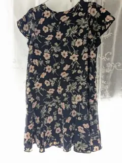 ネイビーピンク花柄 半袖フレアワンピース