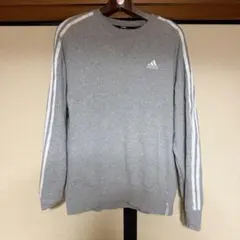 adidas スウェット　トレーナー