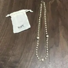 ロペ 3連パールネックレス ゴールド　ロングのサムネイル