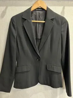 INED 黒色ジャケット