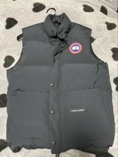 CANADA GOOSE ダウンベスト