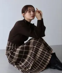 チェックジャガードニットワンピース　ブルーイースト　BLUEEAST M