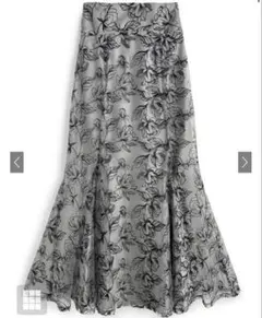 グレイル　grail フラワープリント フレアスカート グレー系