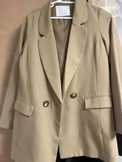 CECIL McBEE ベージュ ダブルブレストジャケット