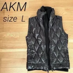 AKM ダウンベスト