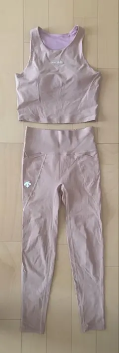 DESCENTE ヨガウェア タンクトップとレギンスセット