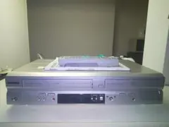 Item thumbnail for item 0e12adea-23eb-483a-8a7f-087834c56255