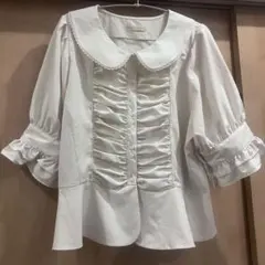 愛野えりさん　フリル襟 ベージュ(淡薄橙)半袖ブラウス