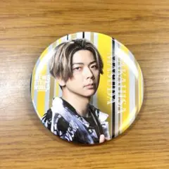 NEWS ジョイポリス 缶バッジ 増田貴久 NEWSジョイポリスコラボ増田貴久ステッカー1枚の通販 by nori's