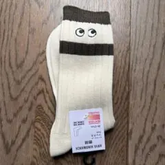 ユニクロ　ANYA HINDMARCH 靴下