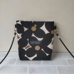 ハンドメイド ちょっとそこまでショルダー よもぎ 黒