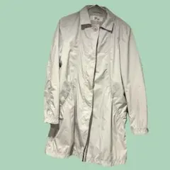 ISSEY MIYAKE グレー コートのサムネイル